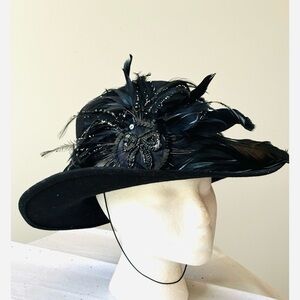 Michael Howard Vintage Black Feather Trim Wide Brim Women's Wool Hat